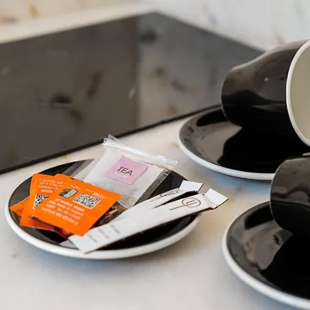 Guestready - Ria Reflection F * أفيرو